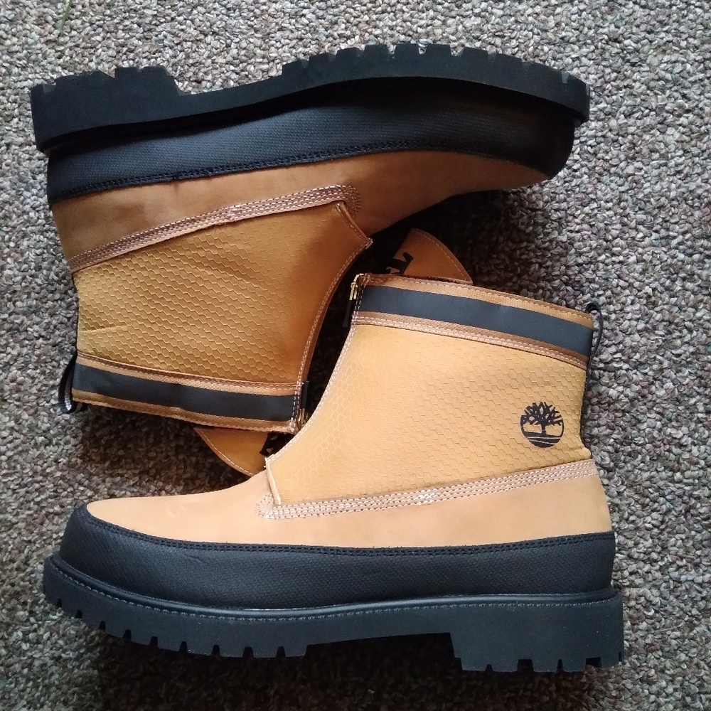 $40 firm! NWT Timberland boot Heritage 6" front zip waterproof boot size 11